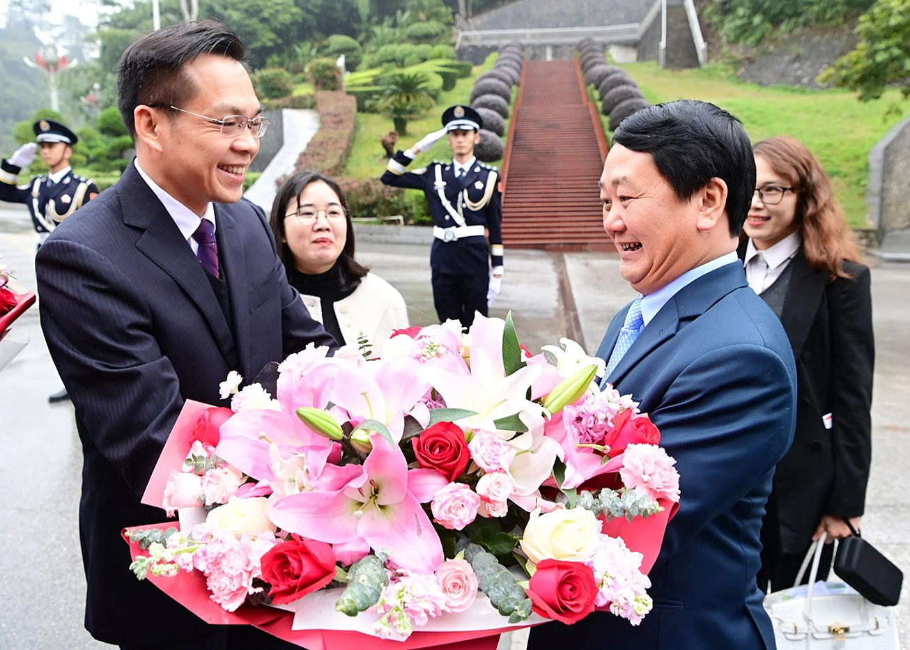 Tuyen Quang Provincial delegation starts official working visit to Guangxi