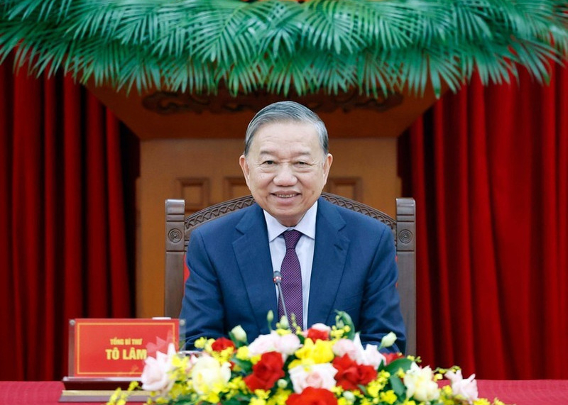 Party General Secretary To Lam departs for state visit to Cambodia