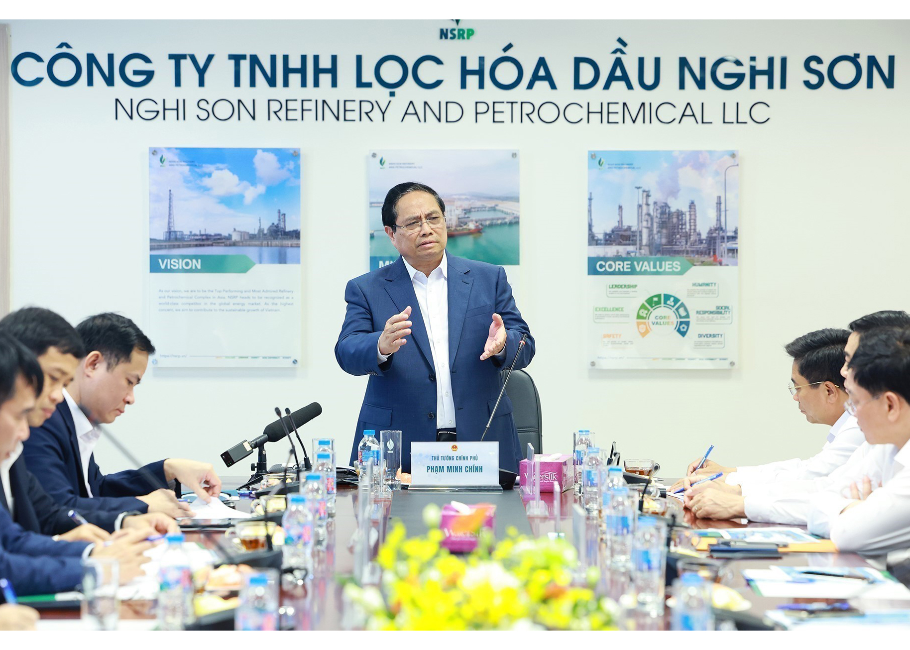 PM stresses need to diversify oil supply at Nghi Son refinery for energy security
