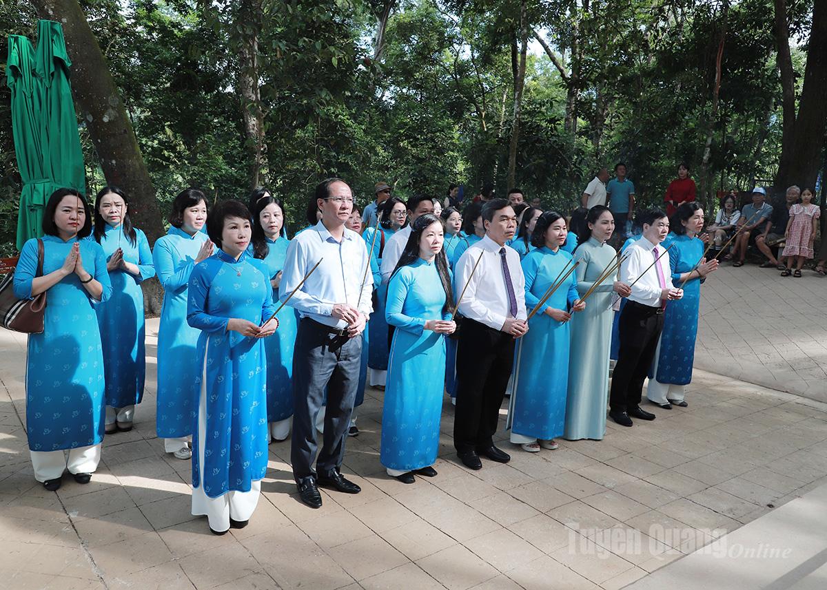 Vietnam Women’s Union pays tribute to revolutionary predecessors at Tan Trao Special National Relic Site