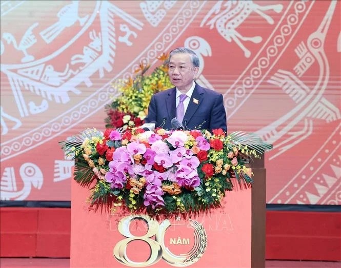  Government throughout different periods persistently lays foundation for nation's transformation: Party chief