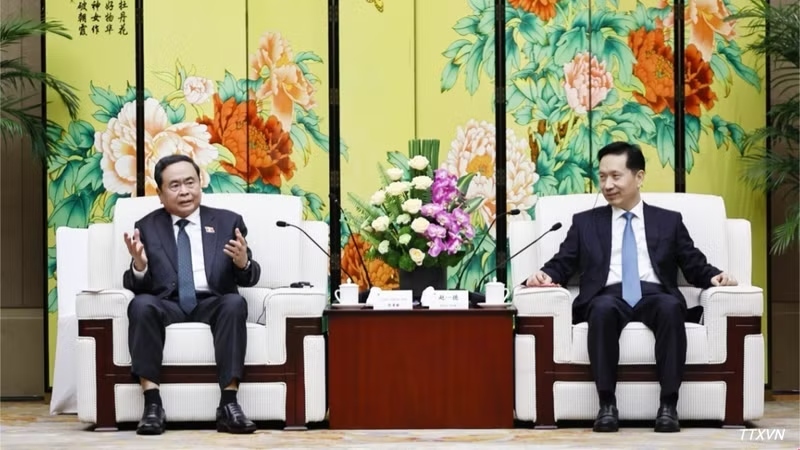 Vietnamese National Assembly President receives leader of China's Shaanxi province